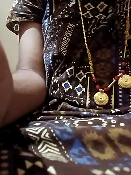 Snapshot of NISHU-TELUGU chatting on 11.17.25 NISHU-TELUGU online show from 11.17.25