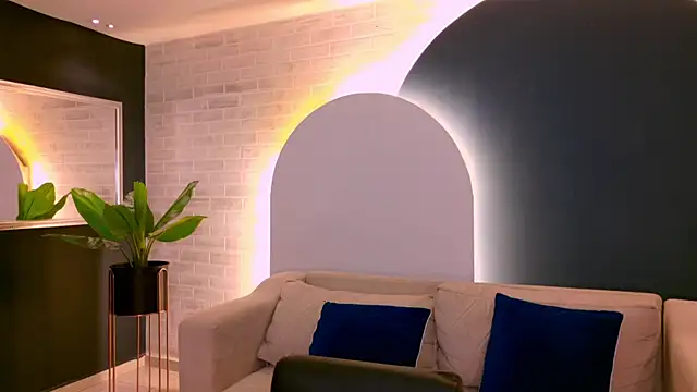 Snapshot of AgathaKondo_ chatting on 11.14.25 AgathaKondo online show from 11.14.25