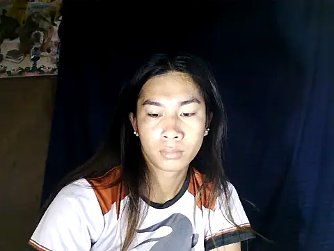 Snapshot of Asian_PrettyAle chatting on 09.17.25 Asian PrettyAle online show from 09.17.25