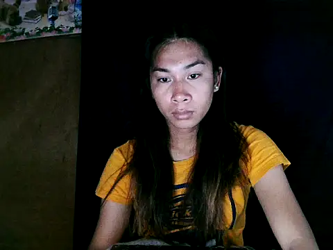 Snapshot of Asian_PrettyAle chatting on 10.14.25 Asian PrettyAle online show from 10.14.25