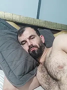 Apooabe online show from 10.24.25