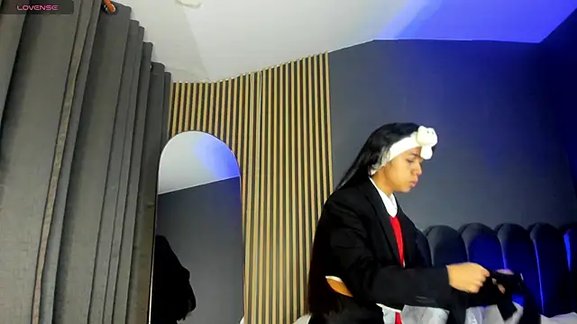 Gina 77 online show from 10.27.25