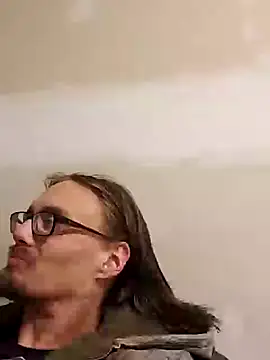 Snapshot of dandonn chatting on 01.31.25 dandonn online show from 01.31.25