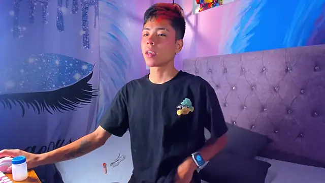 MaxiWildd online show from 10.20.25