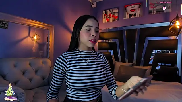 anne-brown13 online show from 12.04.25