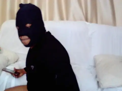 Snapshot of AfricanoMasqueMan chatting on 09.15.25 AfricanoMasqueMan online show from 09.15.25