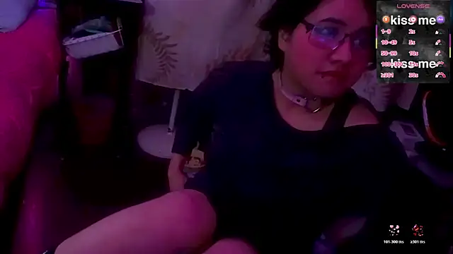 Ftm Bunny online show from 12.14.25