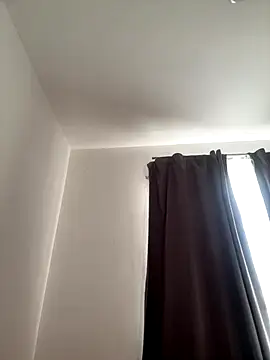 Snapshot of michael877675 chatting on 12.18.25 michael877675 online show from 12.18.25