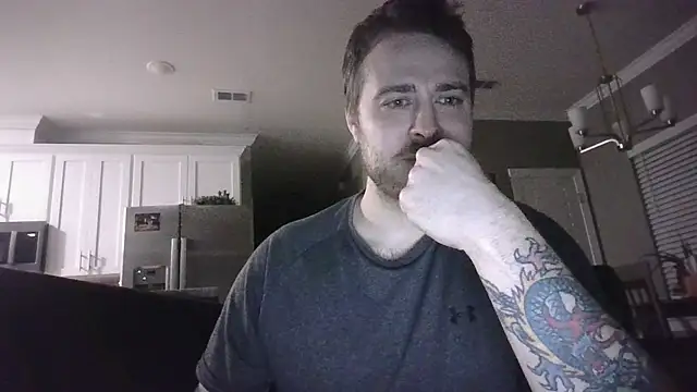 Snapshot of Bumblingdodger chatting on 03.27.26 Bumblingdodger online show from 03.27.26