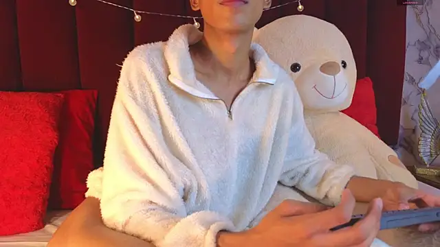 PrincePoppy online show from 10.16.25