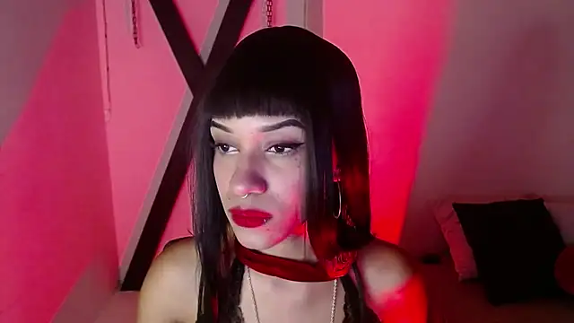 KittyLove s online show from 08.05.26