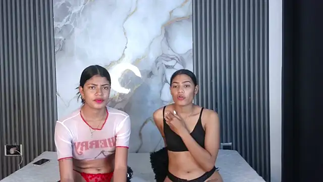 TifanyandLisa online show from 11.28.25