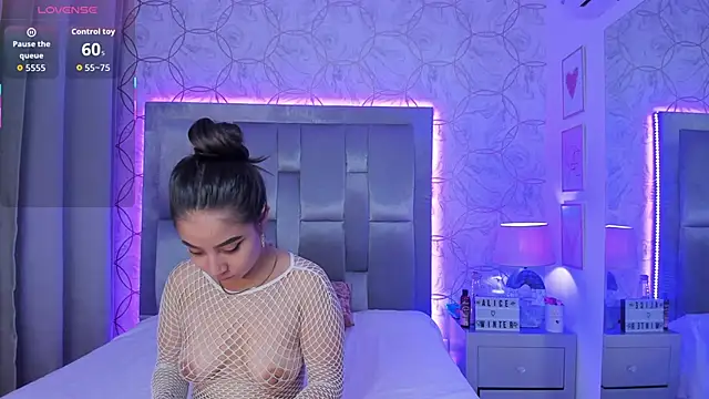 AlliceWinter online show from 11.07.25