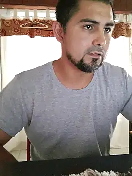 Snapshot of Bradd_32 chatting on 11.29.25 Bradd 32 online show from 11.29.25