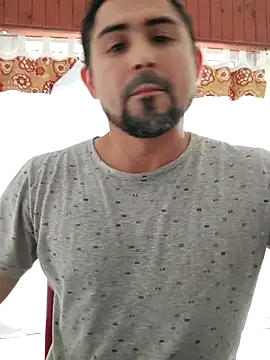 Snapshot of Bradd_32 chatting on 12.02.25 Bradd 32 online show from 12.02.25