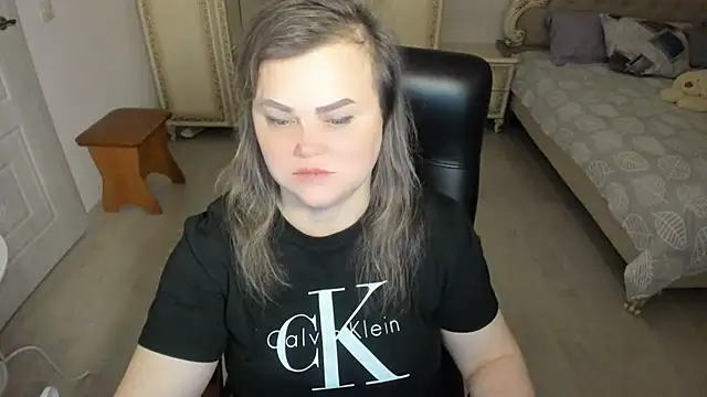 MildMature online show from 02.20.25