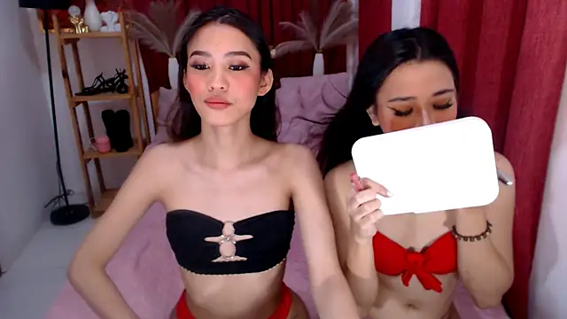 Snapshot of Amarah_Luna chatting on 09.24.25 Amarah Luna online show from 09.24.25