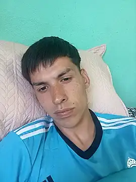 Snapshot of frankitocam4 chatting on 01.07.26 frankitocam4 online show from 01.07.26