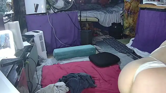 aquafoxy online show from 04.16.26