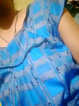 Snapshot of Daisygirl9 chatting on 10.18.25 Daisygirl9 online show from 10.18.25