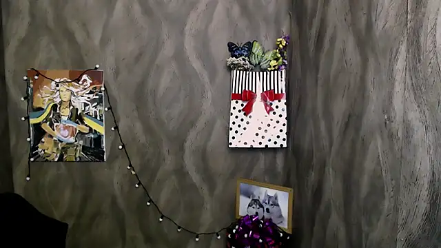 Snapshot of Linda_S_ chatting on 09.27.25 Linda S online show from 09.27.25