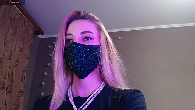 Iris lave online show from 11.01.25