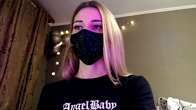 Iris lave online show from 11.28.25