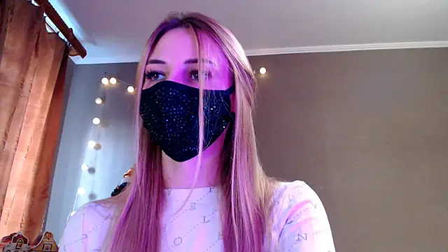 Iris lave online show from 01.11.26