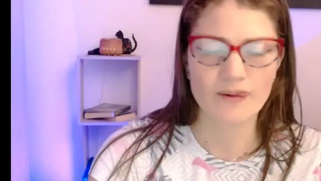 Snapshot of Camila-ventura chatting on 06.14.26 Camila-ventura online show from 06.14.26