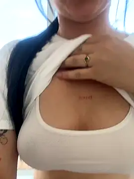 lucy grey25 online show from 11.08.25