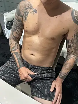 Snapshot of AnimistEquity chatting on 09.29.25 AnimistEquity online show from 09.29.25