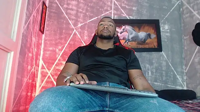 Snapshot of big_blackmen19 chatting on 11.10.25 big blackmen19 online show from 11.10.25