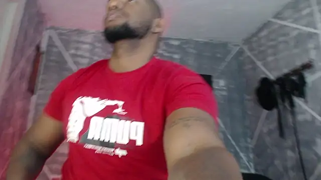 Snapshot of big_blackmen19 chatting on 11.28.25 big blackmen19 online show from 11.28.25