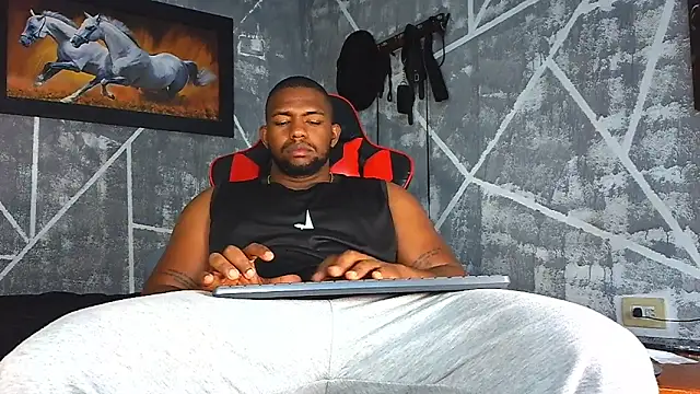 Snapshot of big_blackmen19 chatting on 04.29.26 big blackmen19 online show from 04.29.26