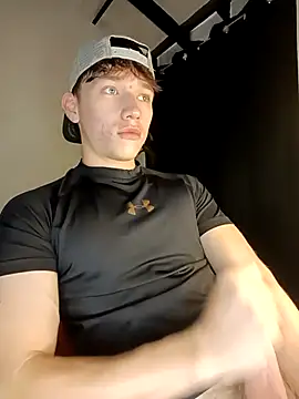 Snapshot of Logan_sixxer chatting on 10.04.25 Logan sixxer online show from 10.04.25