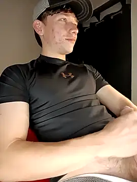 Snapshot of Logan_sixxer chatting on 10.11.25 Logan sixxer online show from 10.11.25