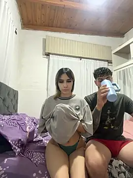 Snapshot of Babylovetiernax chatting on 10.19.25 Babylovetiernax online show from 10.19.25