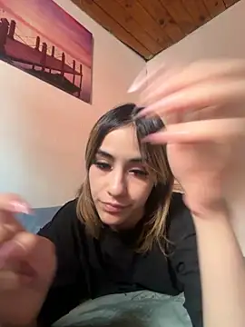 Babylovetiernax online show from 11.11.25