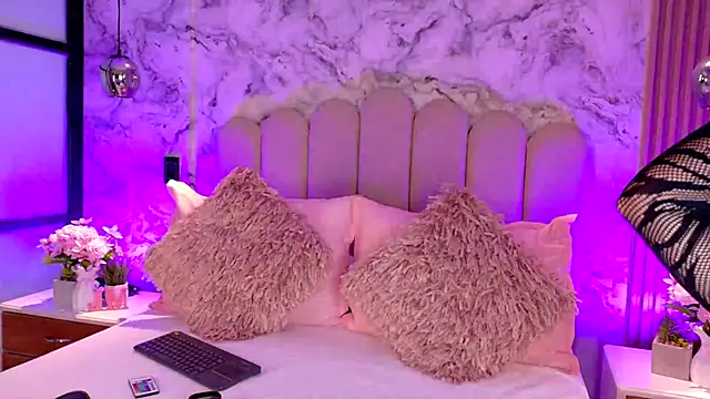 JessicaMason online show from 12.15.25