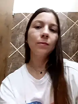 Arianna Moss online show from 11.13.25