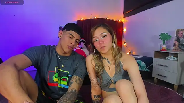 ChiliciousCouple online show from 09.30.25