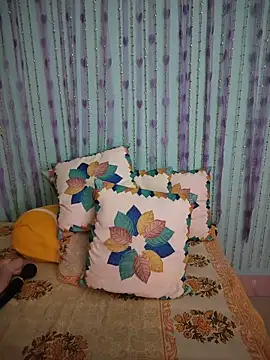 Snapshot of Ishu_Lovee chatting on 06.07.26 Ishu Lovee online show from 06.07.26
