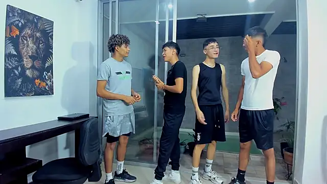 Snapshot of Crazymen_hot chatting on 09.20.25 Crazymen hot online show from 09.20.25