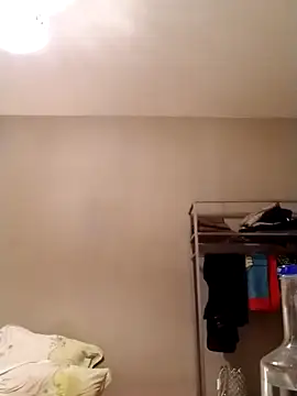 Snapshot of JuicyBigcock@xh chatting on 09.28.25 JuicyBigcockxh online show from 09.28.25