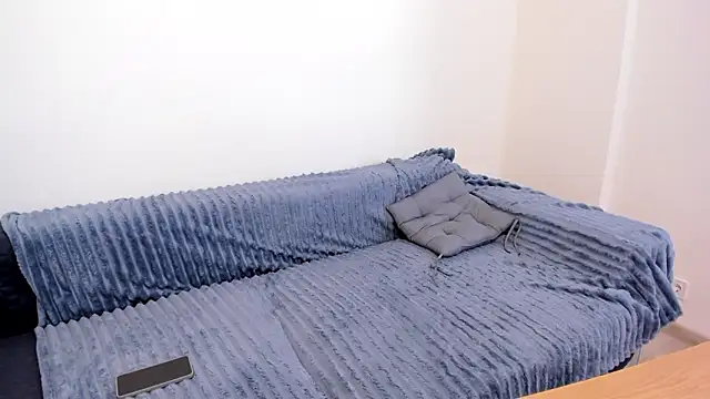 sofielovely  online show from 01.19.26