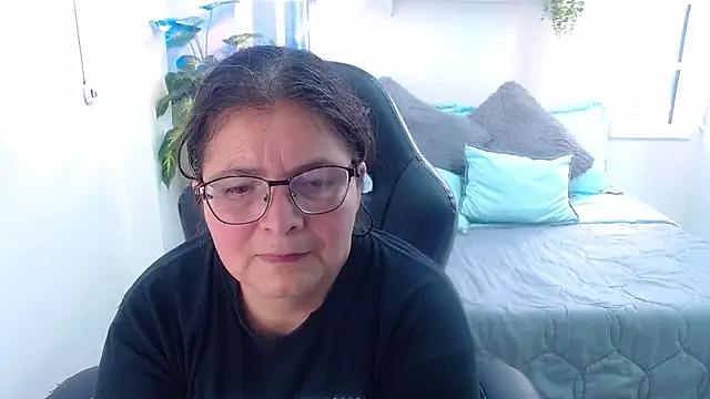 Linda banks  online show from 09.16.25