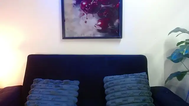 Linda banks  online show from 04.10.26