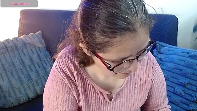 Snapshot of Linda_banks_ chatting on 07.03.26 Linda banks online show from 07.03.26