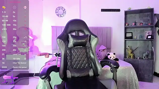 Scarlett21   online show from 10.15.25