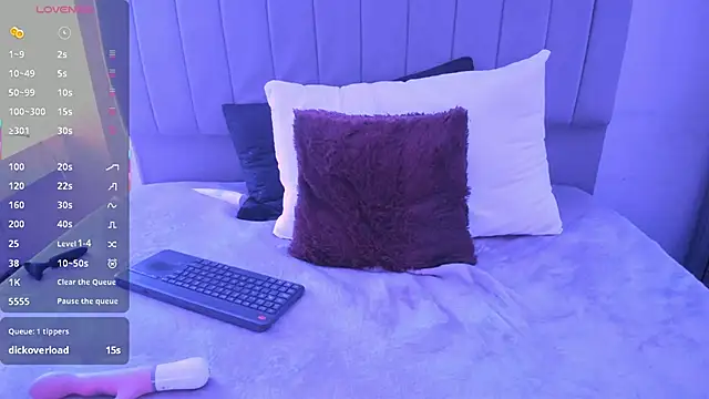 Scarlett21   online show from 12.14.25